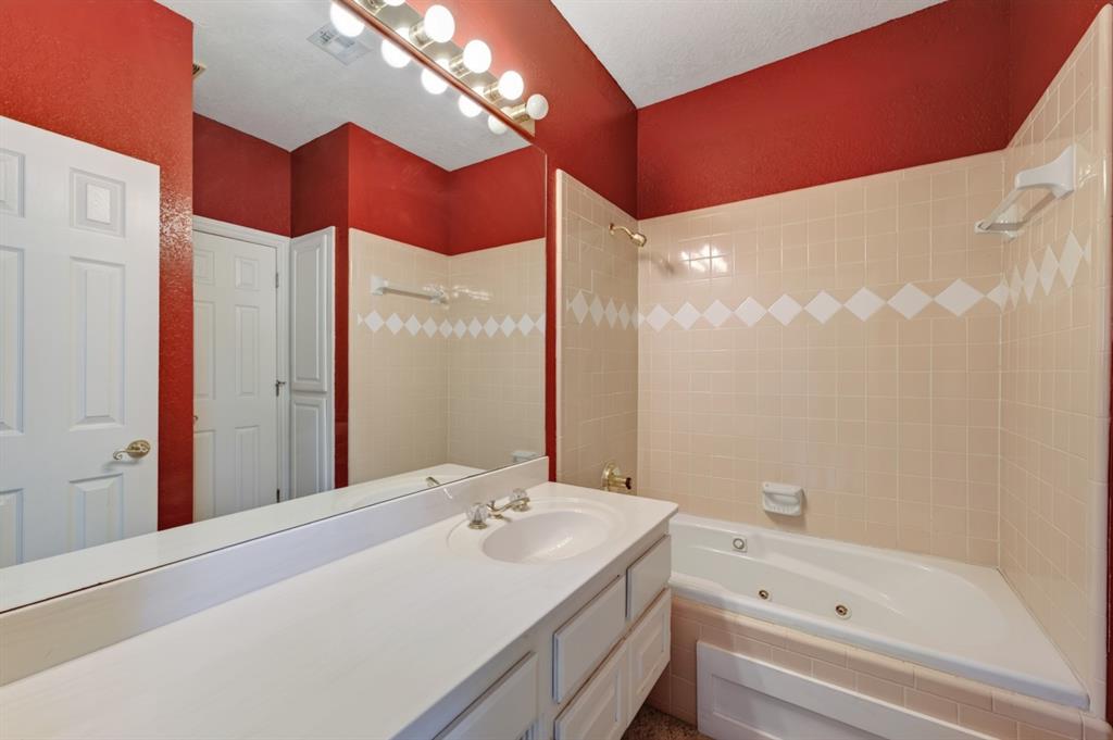 3201 Wakefield Lane Property Photo 40