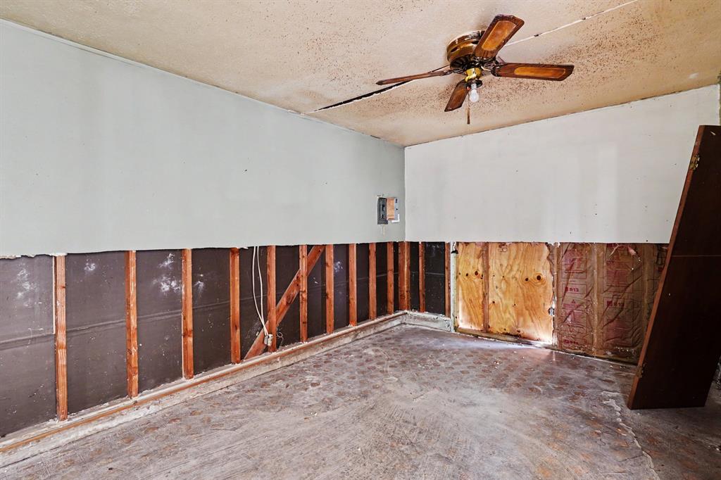 4513 Sunset Terrace Property Photo 15