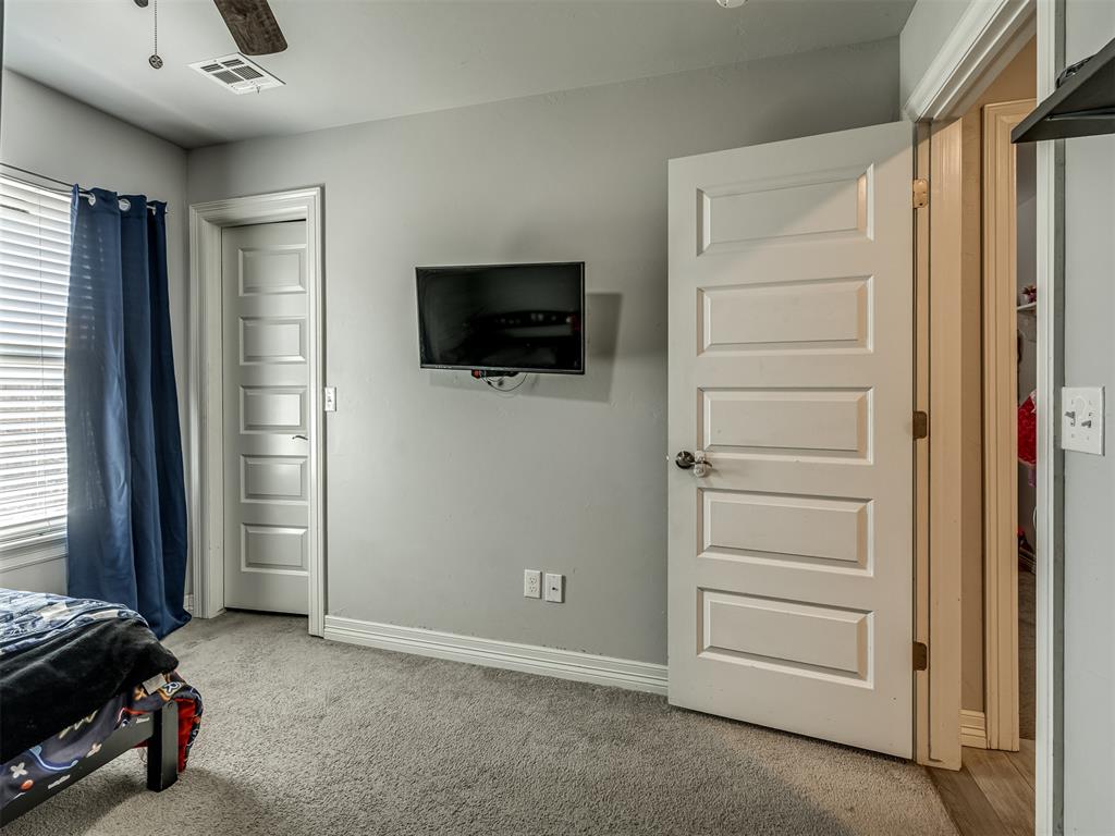 10205 Salt Fork Drive Property Photo 22