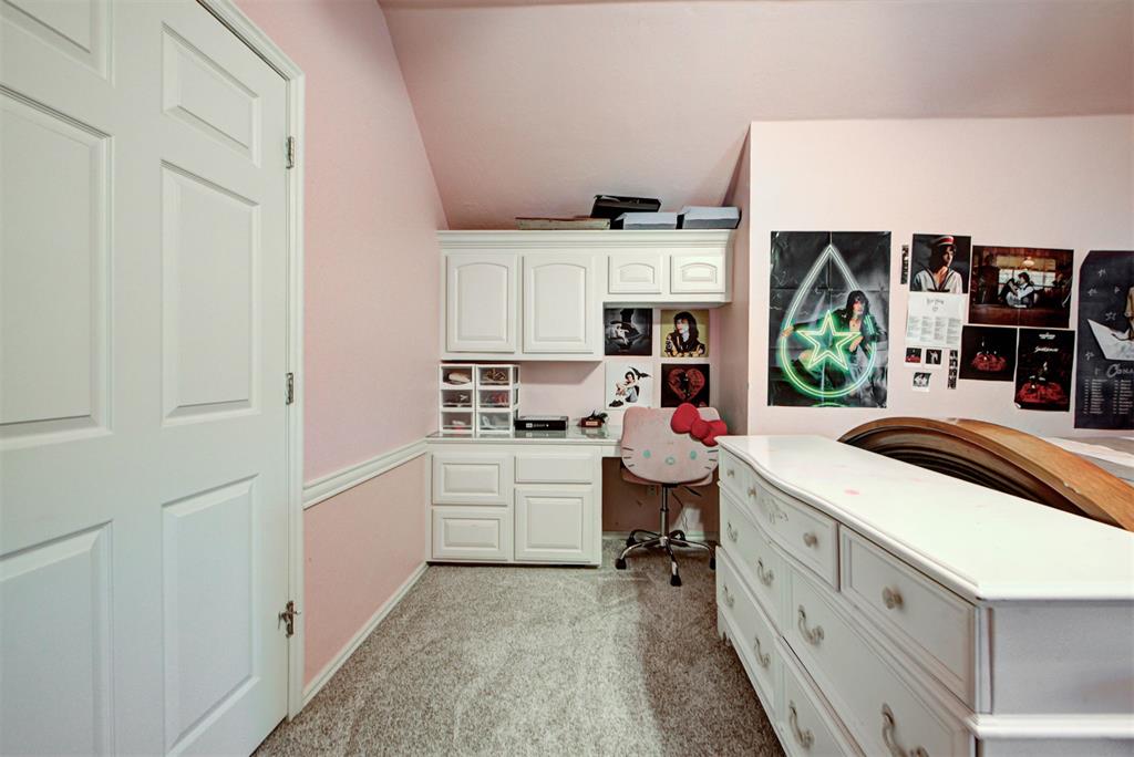 10308 Se 45th Street Property Photo 32