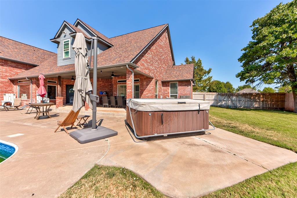 10308 Se 45th Street Property Photo 47