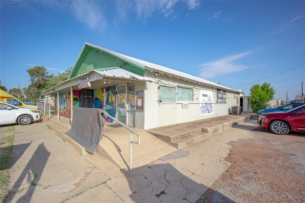 428 S 3rd Street Property Photo 4