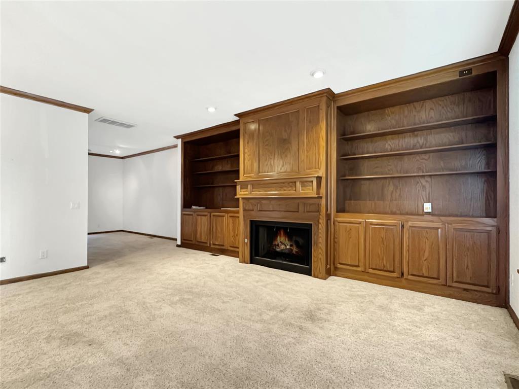 11300 N Pennsylvania Avenue 112 Property Photo 11