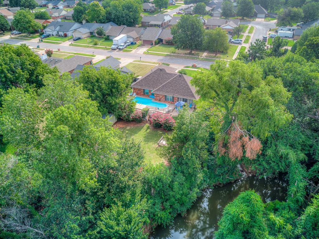 1725 Still Water Lane Property Photo 2