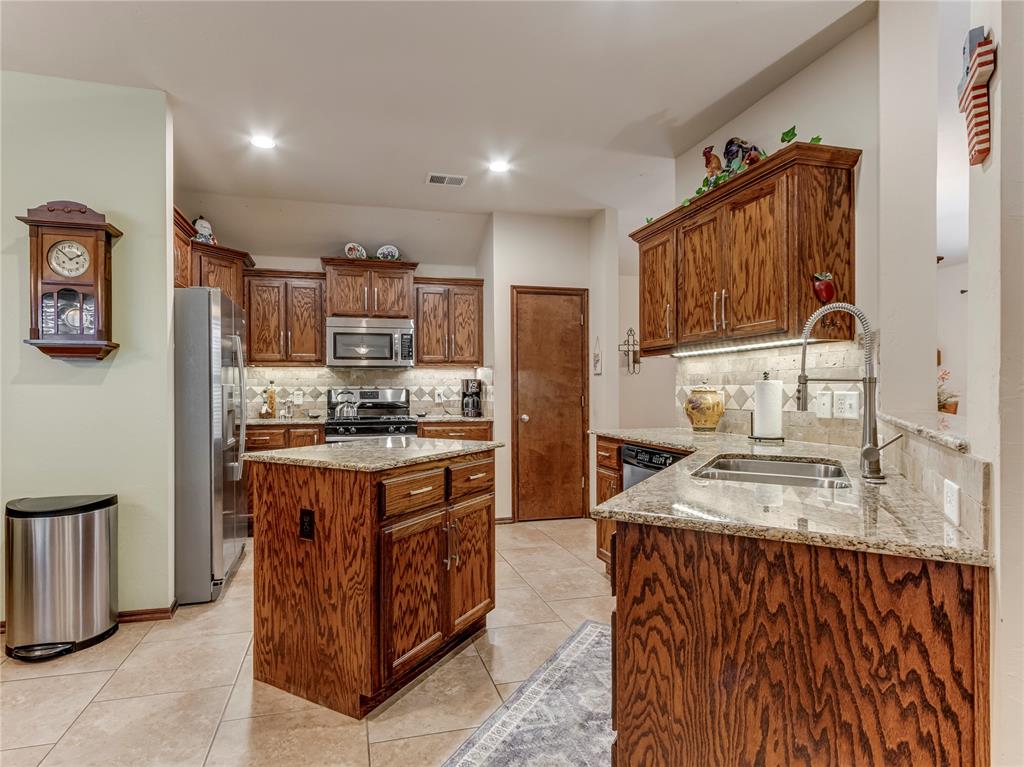 10901 Sw 31st Street Property Photo 12