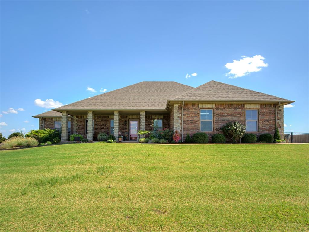 486 Summer Hill Road Property Photo 2
