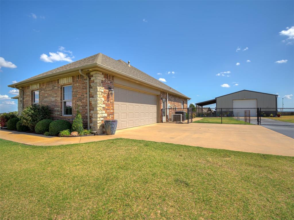 486 Summer Hill Road Property Photo 3