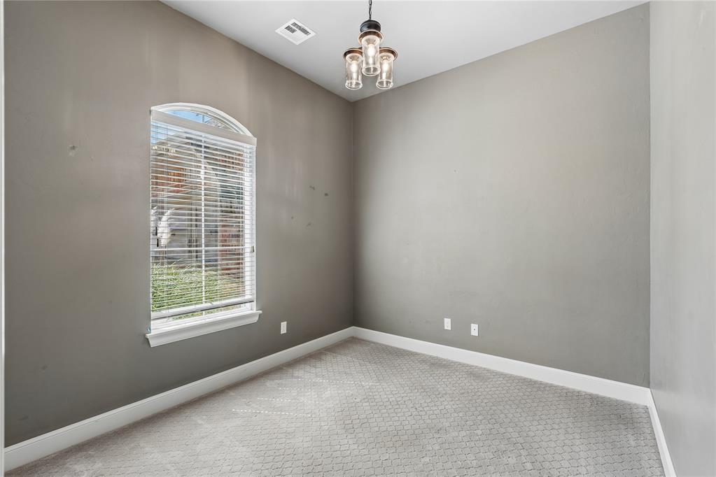 121 Sw 175th Terrace Property Photo 5