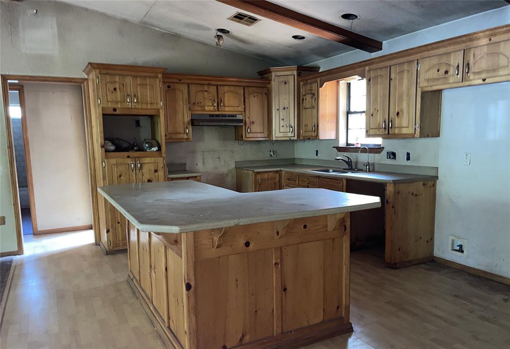 900781 S Oak Ridge Drive Property Photo 2