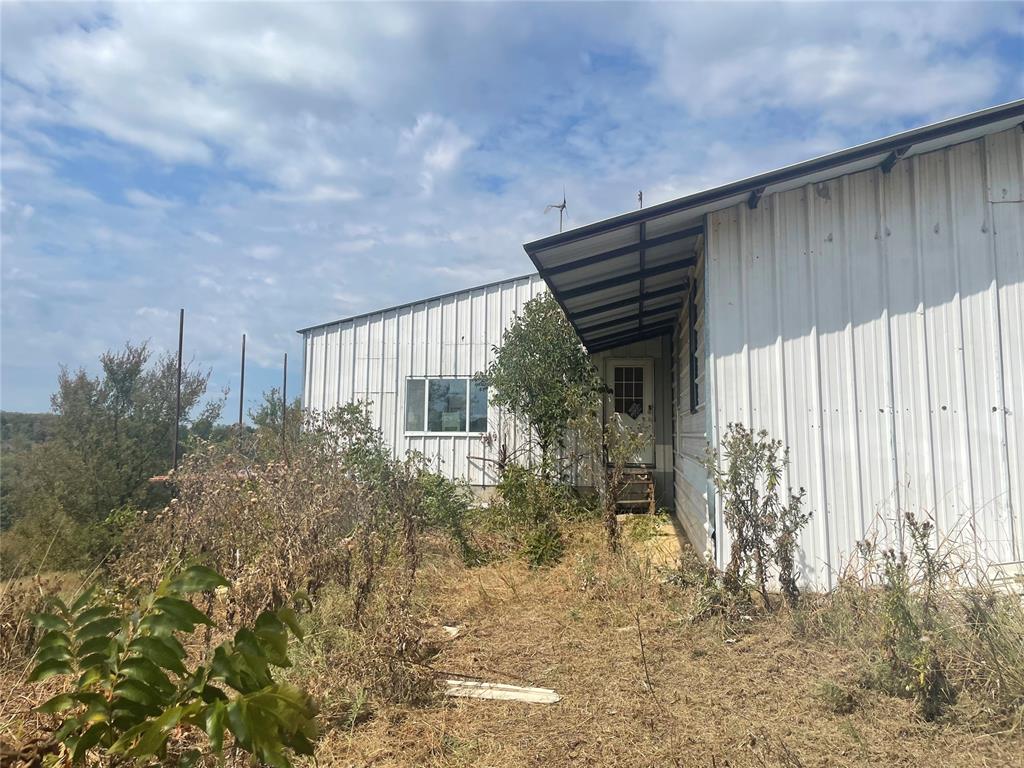 2102 3884 Property Photo 24