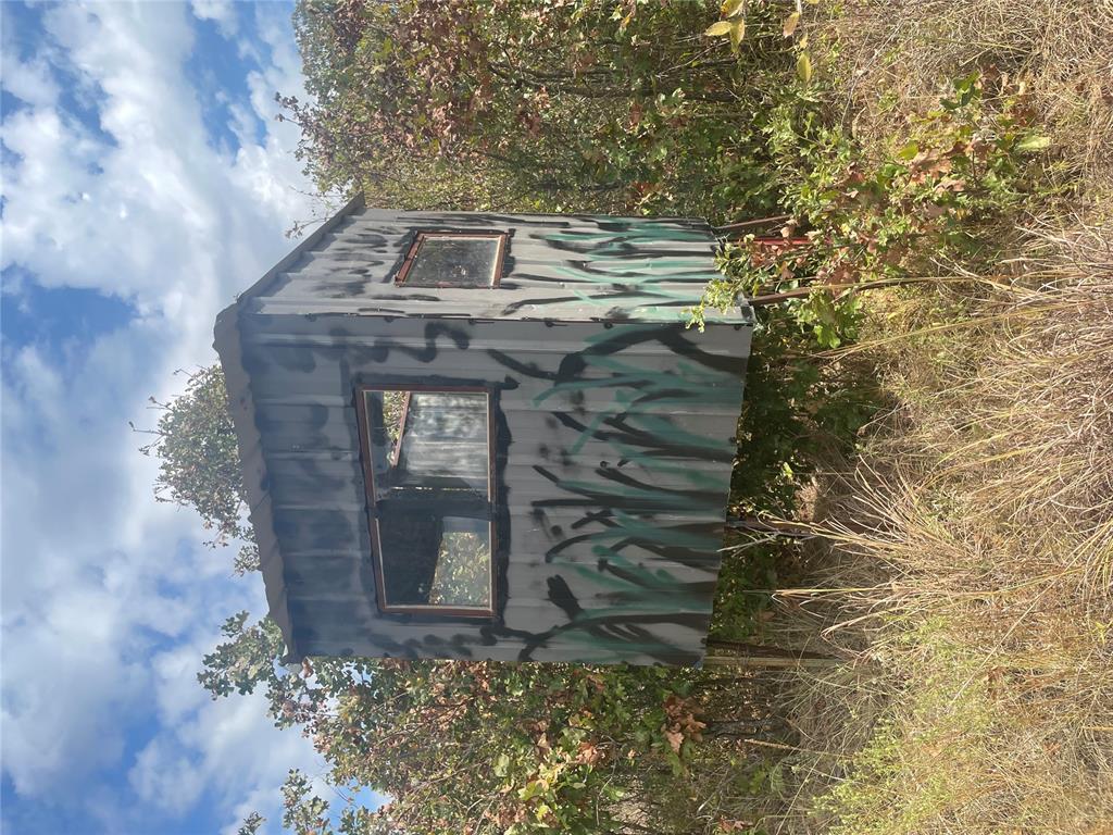2102 3884 Property Photo 28