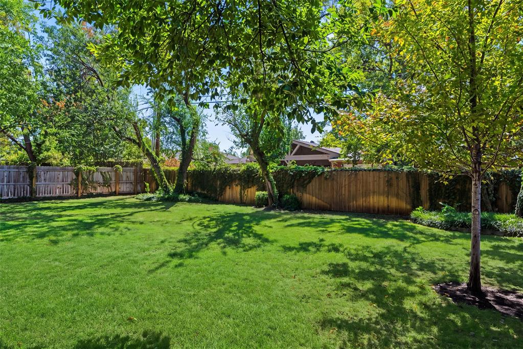 1714 Drakestone Avenue Property Photo 47