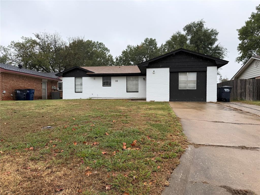 11 Osage Drive Property Photo 2