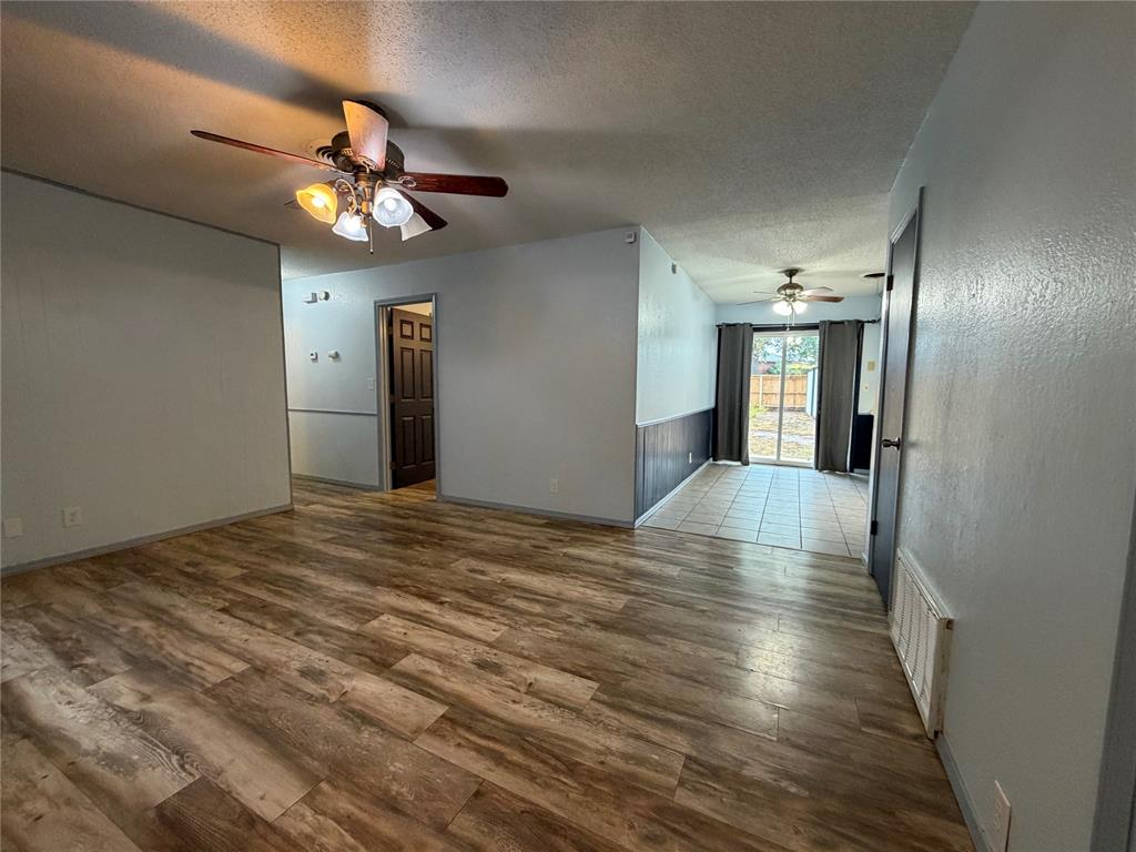 11 Osage Drive Property Photo 3