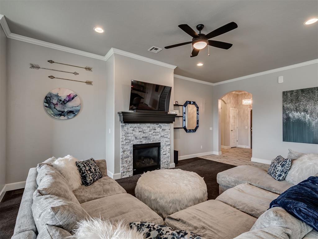 18512 Winamack Road Property Photo 9