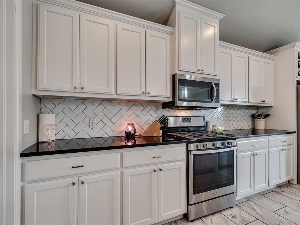 18512 Winamack Road Property Photo 12