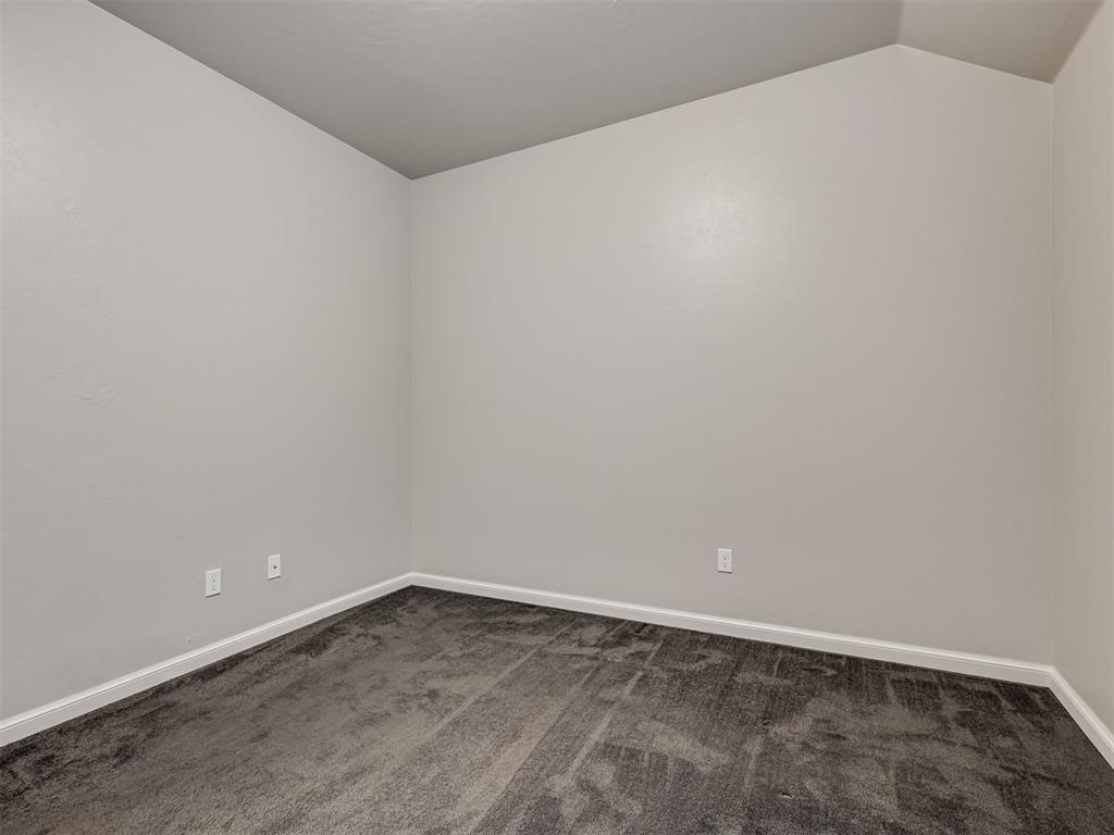 18512 Winamack Road Property Photo 27