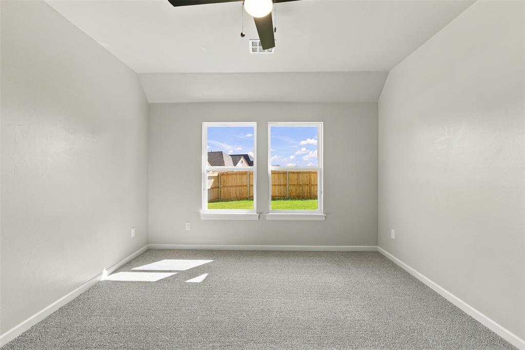 2156 Josslyn Place Property Photo 20