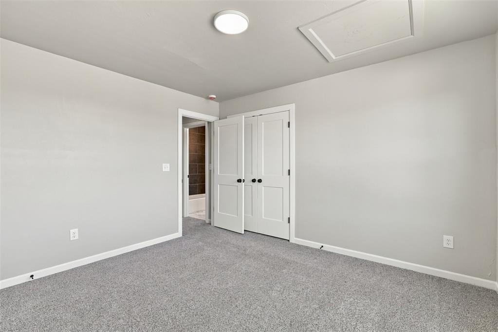 2156 Josslyn Place Property Photo 29
