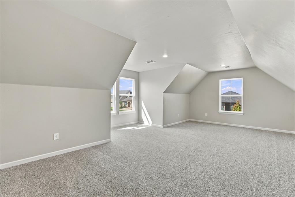 2156 Josslyn Place Property Photo 30