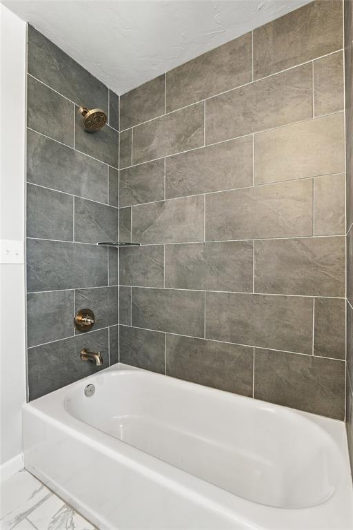 2156 Josslyn Place Property Photo 35
