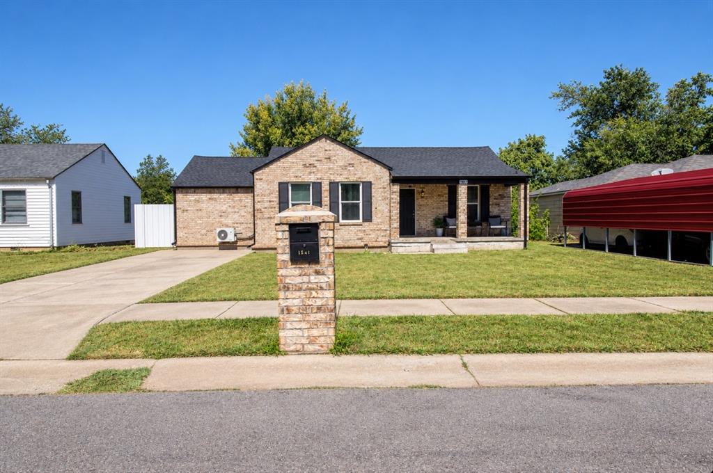 1341 Williams Drive Property Photo 1