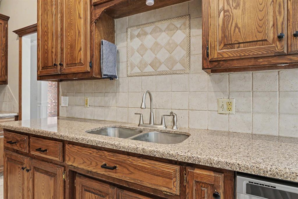 501 Copperfield Drive Property Photo 13
