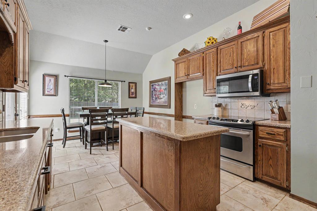 501 Copperfield Drive Property Photo 15