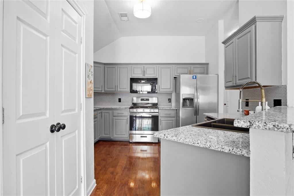 1109 Bradford Place Property Photo 14
