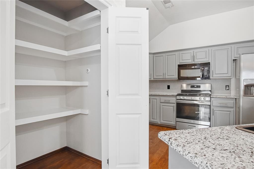 1109 Bradford Place Property Photo 17