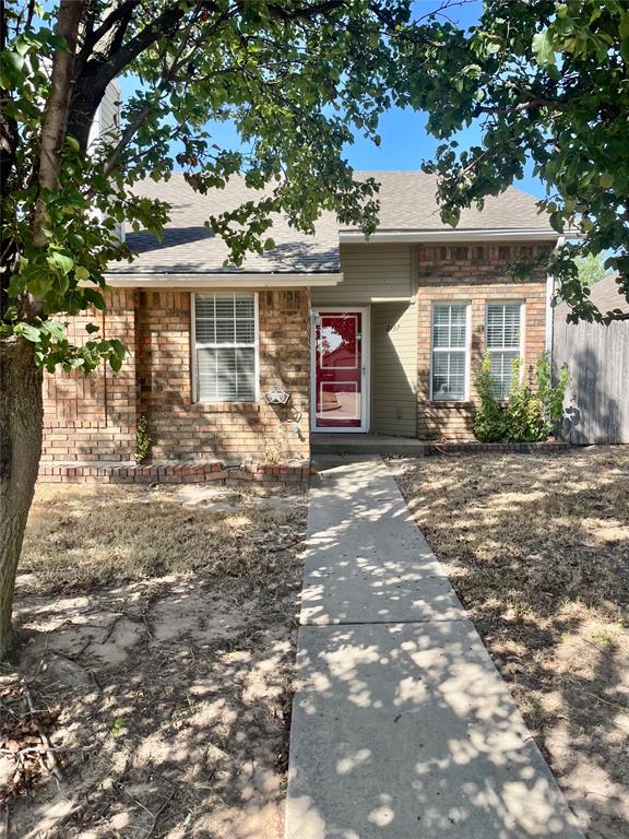 2137 Goodrich Drive Property Photo 2