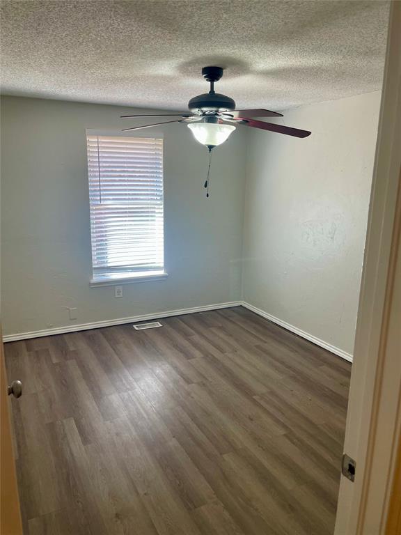2137 Goodrich Drive Property Photo 11