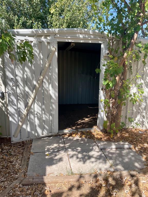 2137 Goodrich Drive Property Photo 19