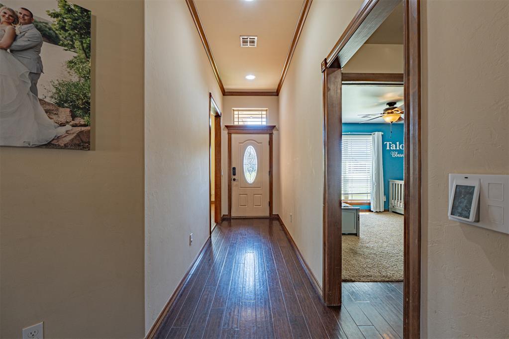 501 Cheltenham Trail Property Photo 8