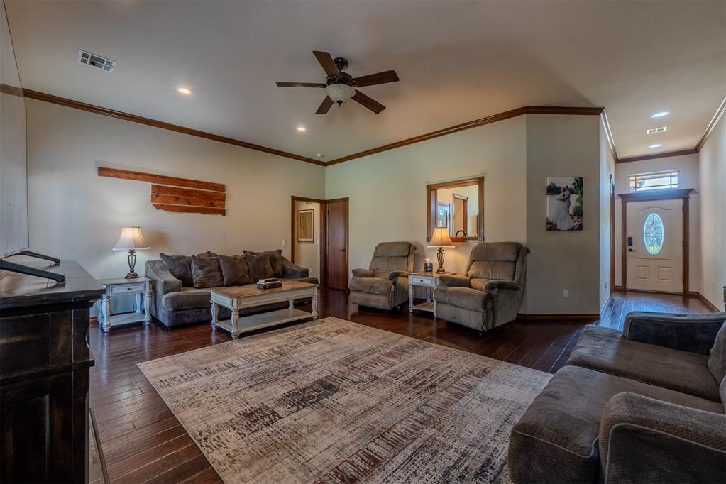 501 Cheltenham Trail Property Photo 10