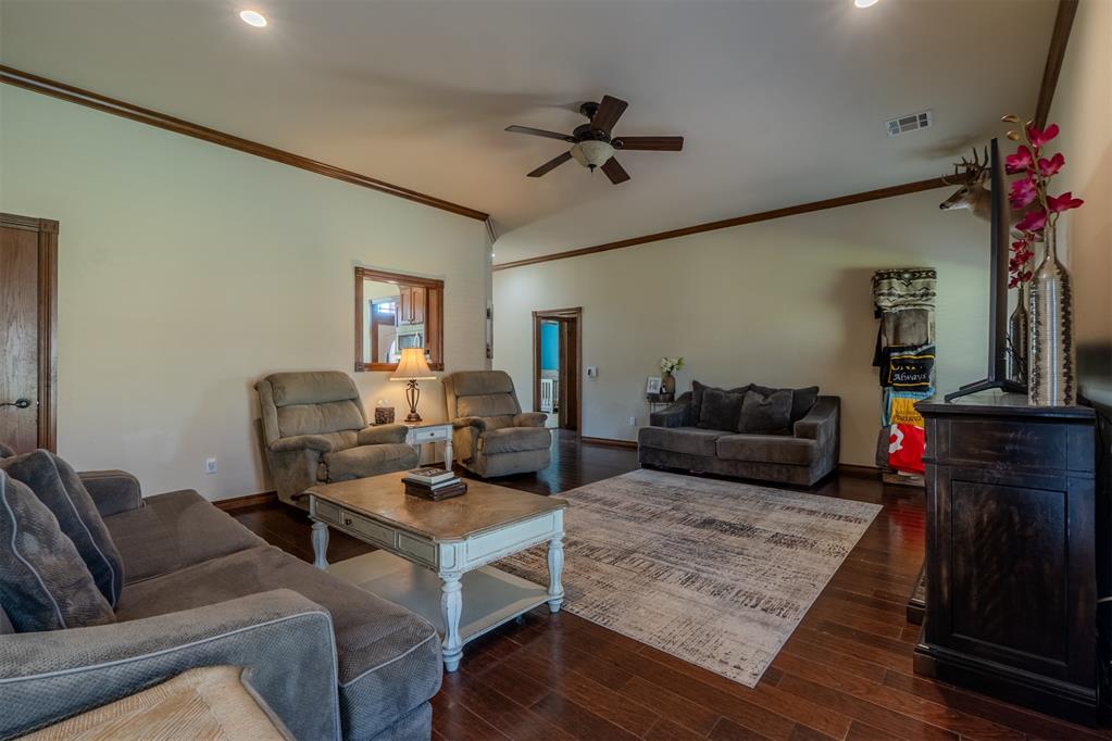 501 Cheltenham Trail Property Photo 11