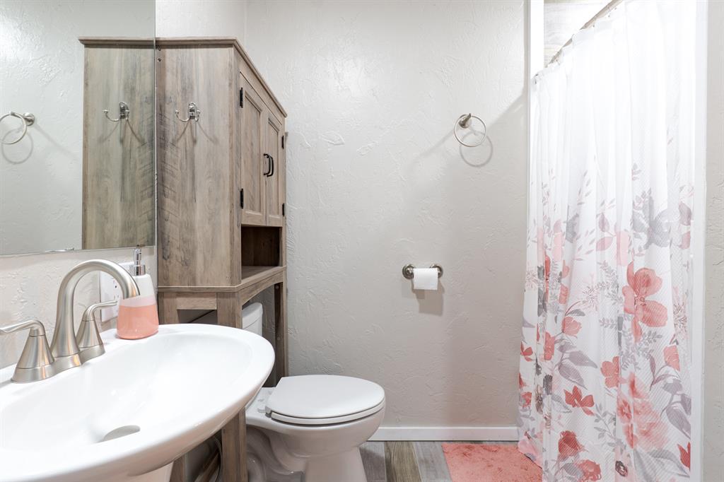 914 N Patchin Avenue Property Photo 16
