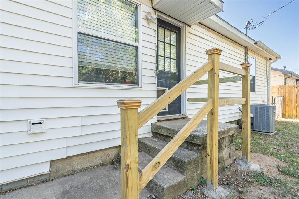 914 N Patchin Avenue Property Photo 33