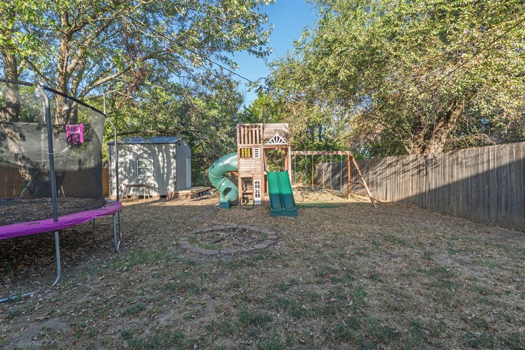914 N Patchin Avenue Property Photo 34