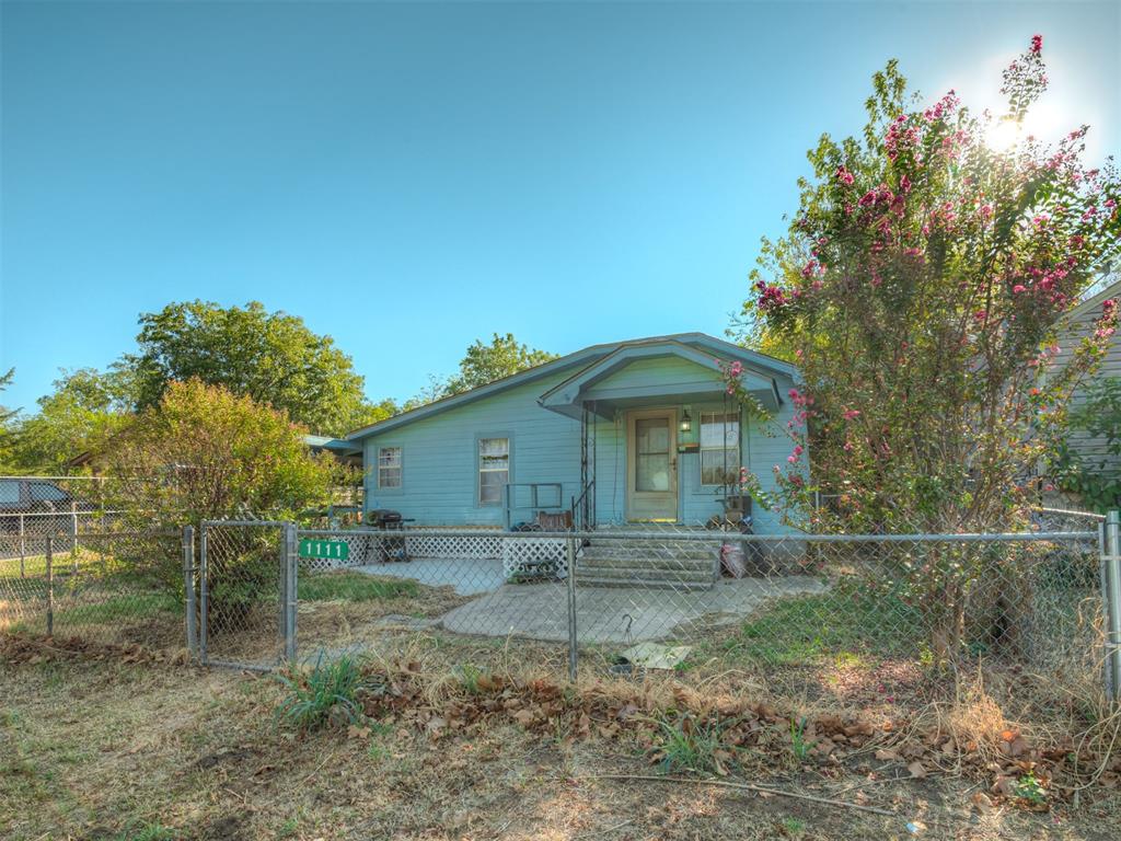 1111 N Minnesota Avenue Property Photo 3