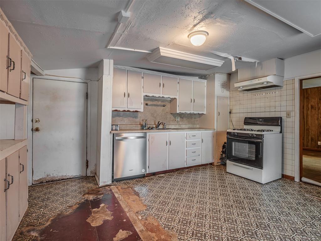 1111 N Minnesota Avenue Property Photo 15