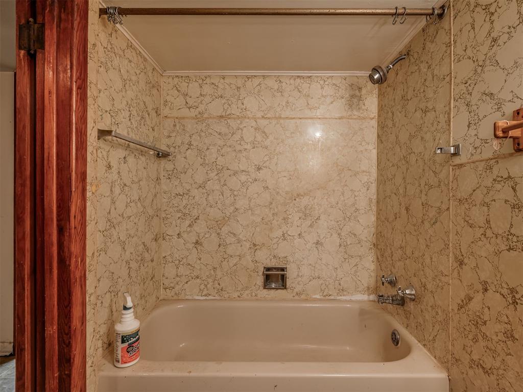 1111 N Minnesota Avenue Property Photo 22