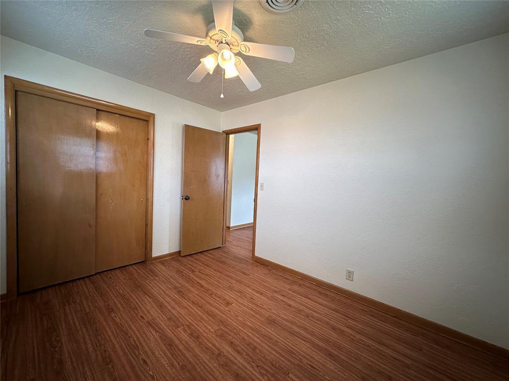 2011 Delaware Lane Property Photo 6