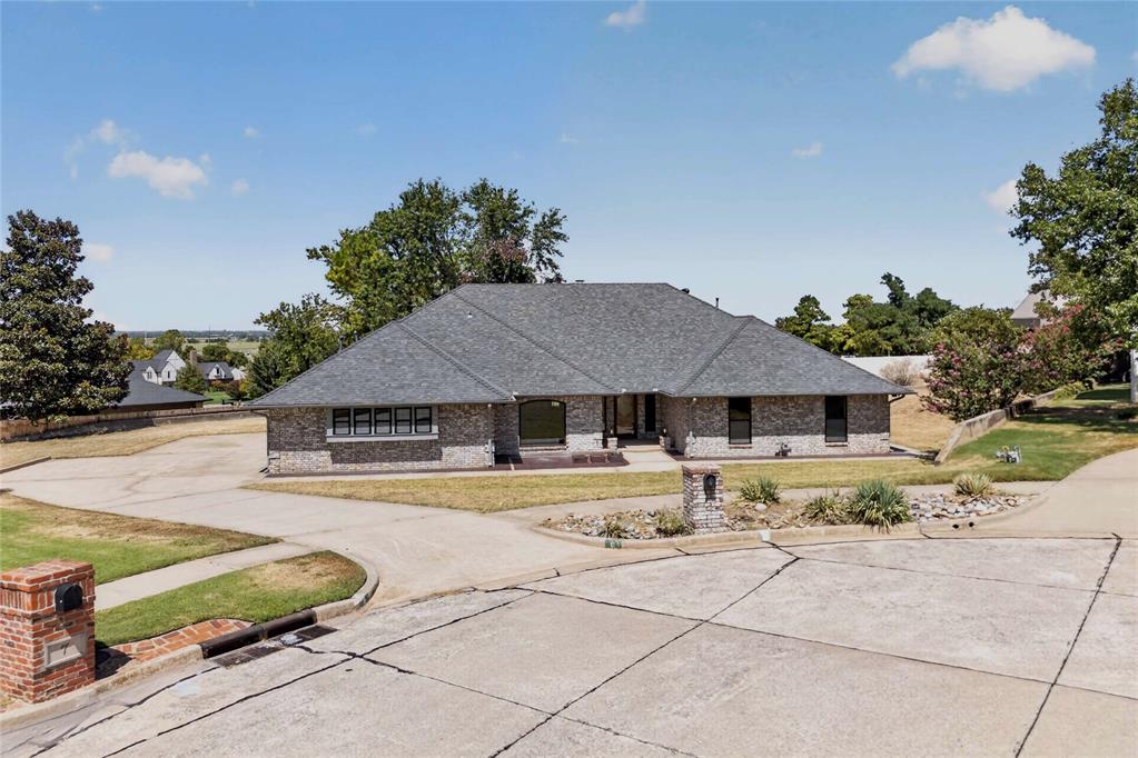 6 Pebble Creek Road Property Photo 2