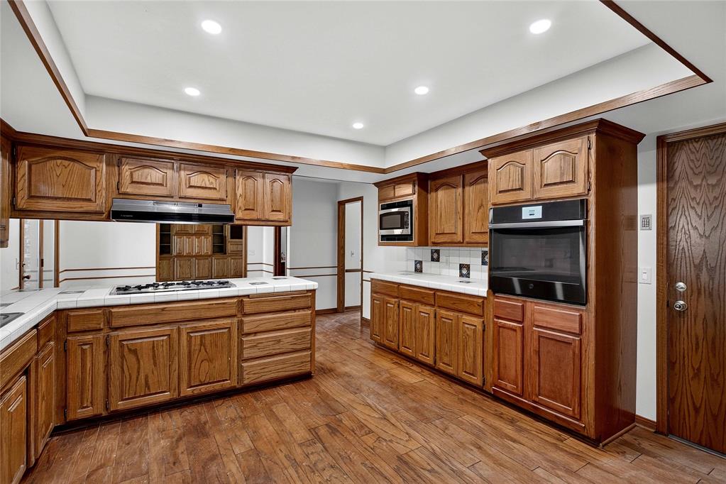 6 Pebble Creek Road Property Photo 10
