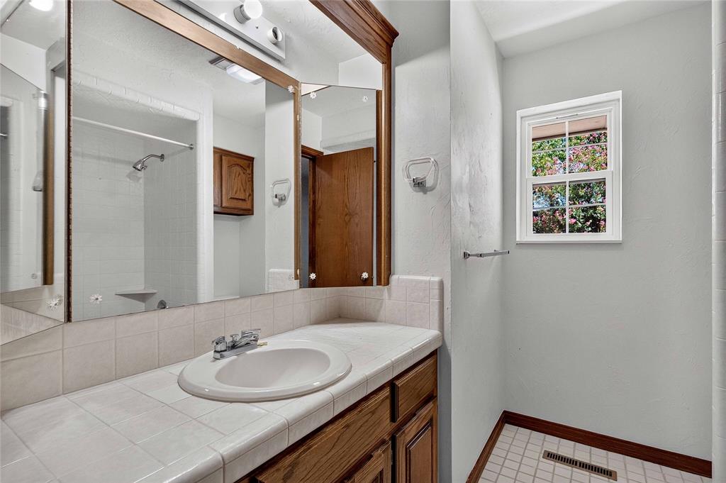 6 Pebble Creek Road Property Photo 24