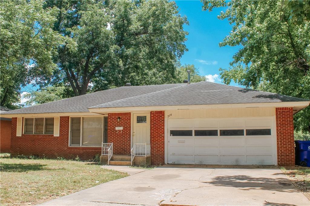 714 Elmwood Drive Property Photo 1