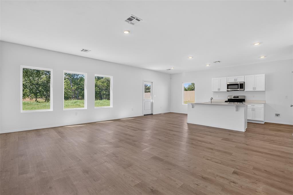 4308 S Elm Ridge Street Property Photo 4