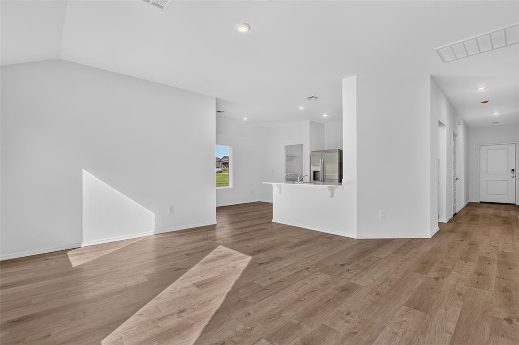 4314 S Elm Ridge Street Property Photo 4
