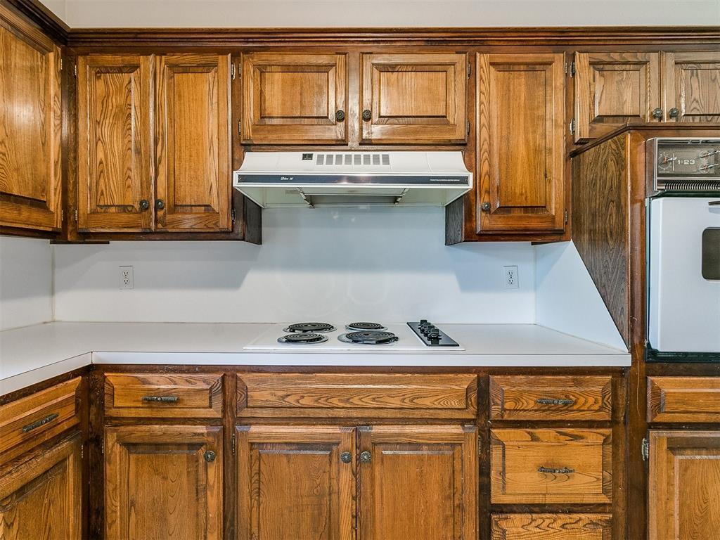 2608 Linden Avenue Property Photo 8